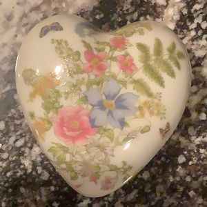 Fern San Francisco Takahashi covered trinket, floral heart
